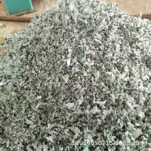 PET苹果反光膜撕碎机PVC皮革下角料鞋厂下脚料螺旋粉碎机