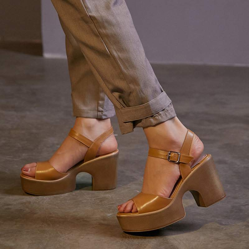 粗跟厚底松糕凉鞋女防水台鱼嘴露趾真皮复古休闲网红爆款增高女鞋