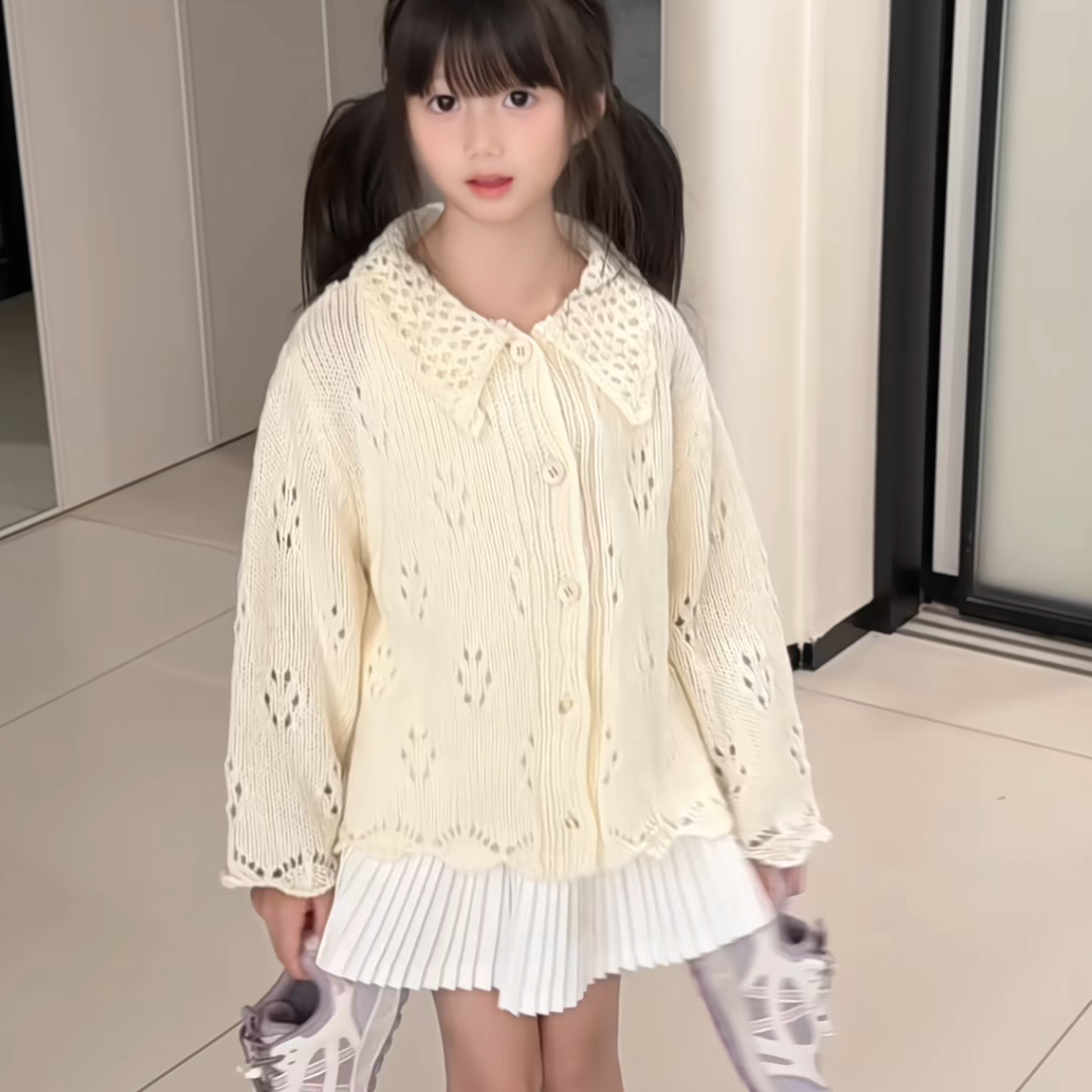 2026入秋新款长袖上衣女童学生风翻领针织开衫外套女学生宽松毛衣
