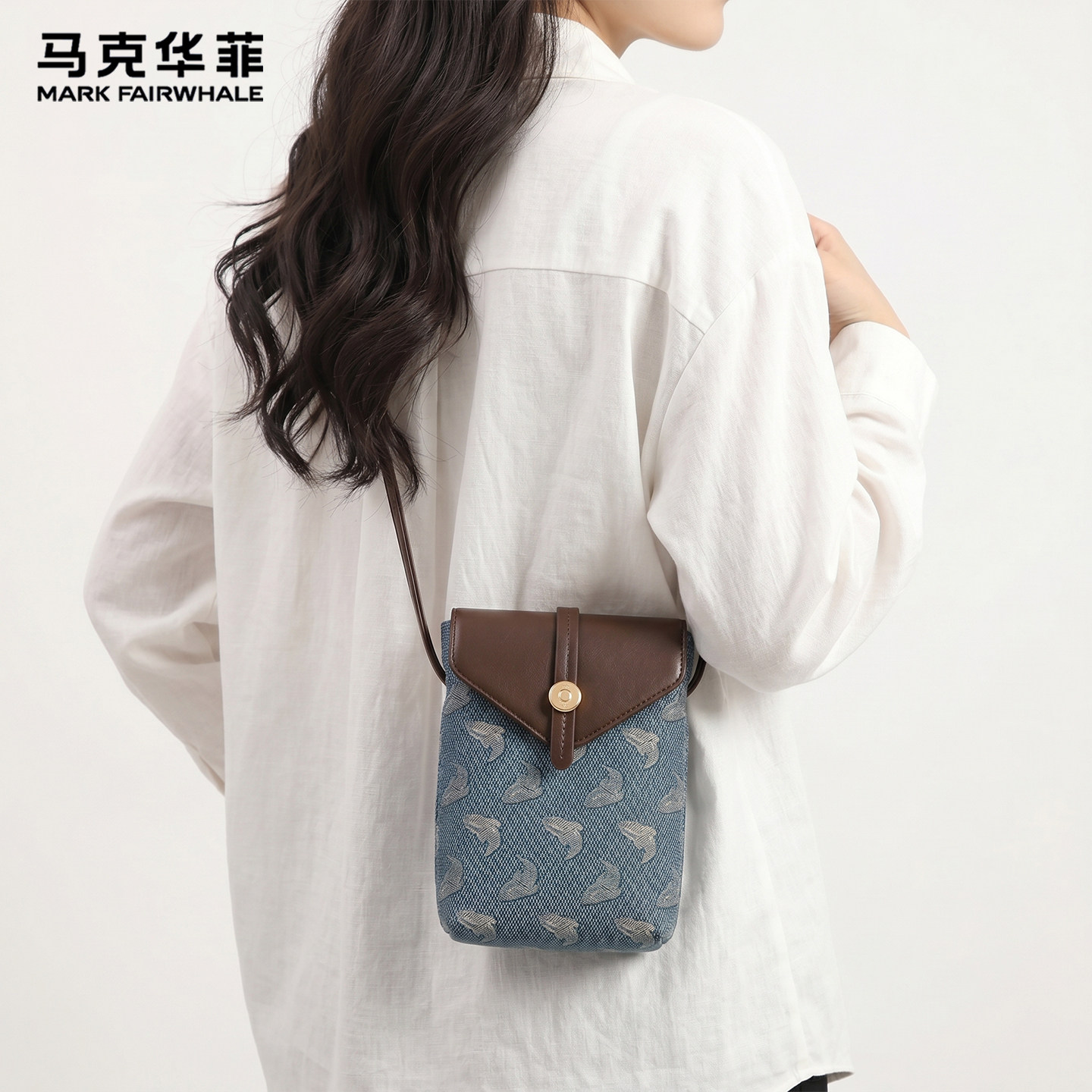 马克华菲高级感斜挎女款手机包包图片
