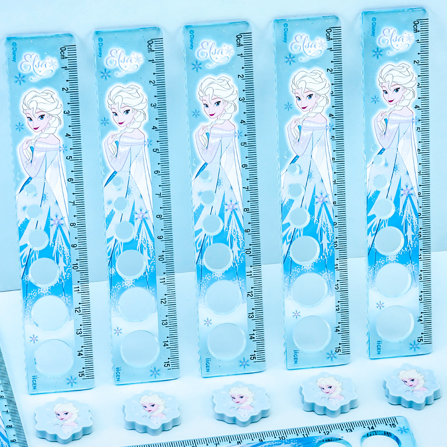 一正冰雪奇缘艾莎款洞洞尺图片
