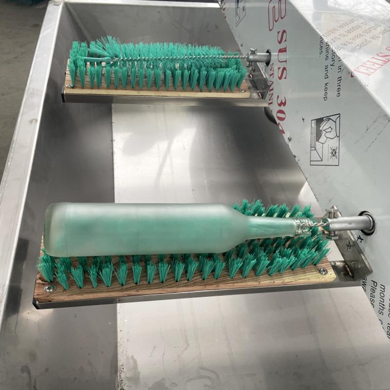 玻璃瓶啤酒瓶脱标饮料瓶刷瓶机塑料瓶脱标去除旧标清洗机机械