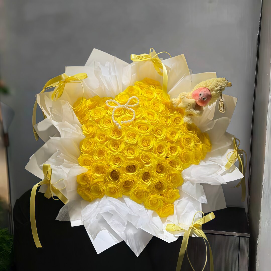 星星人黄玫瑰香皂花束七夕情人节