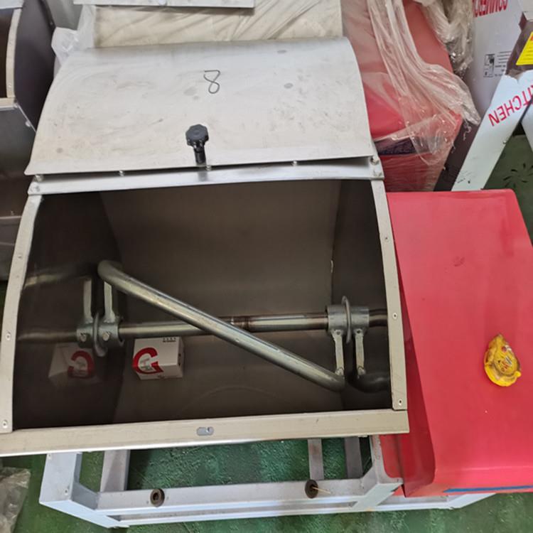 现货供应50型和面机 各种型号和面机 馒头房和面机 馒头机压皮机