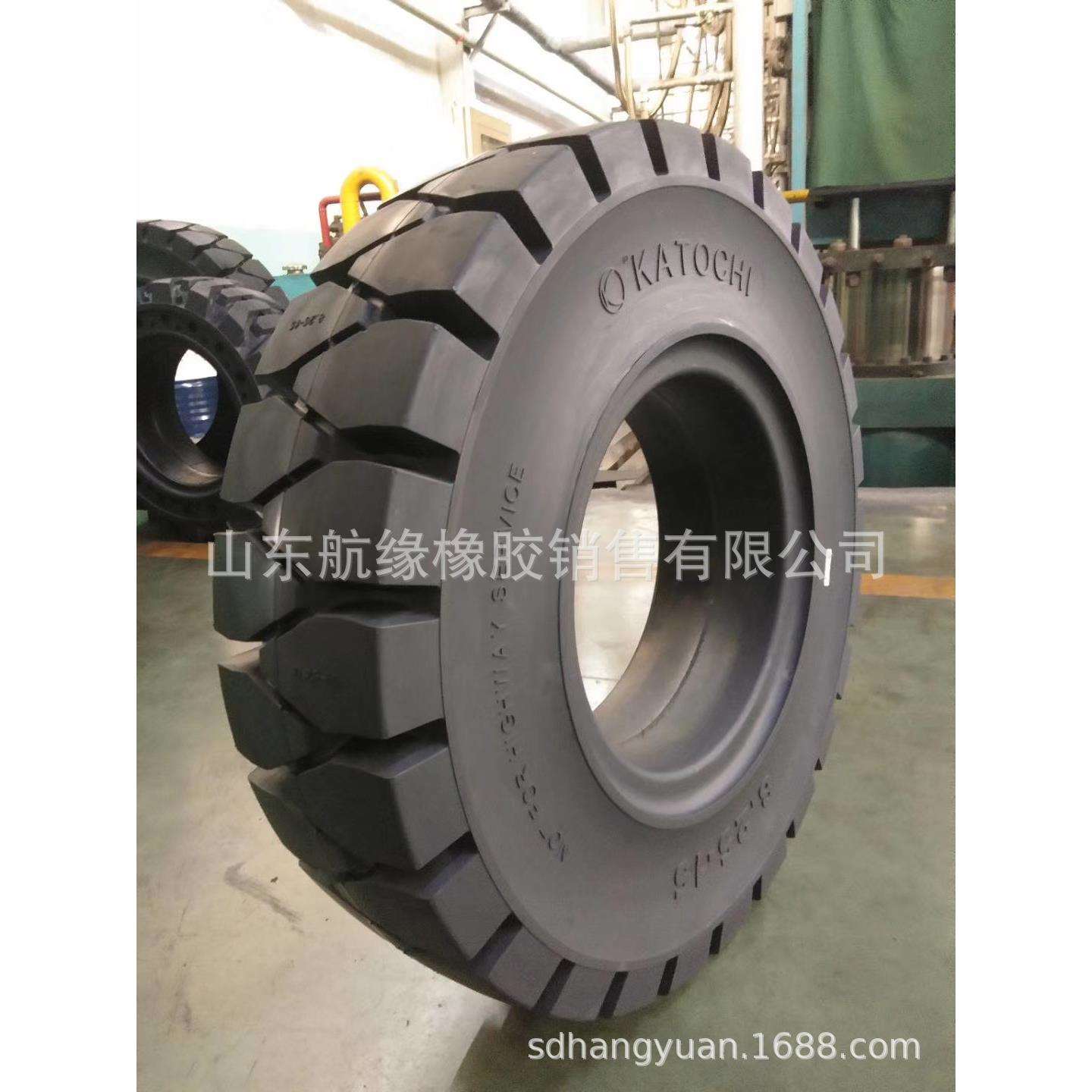 28*9-15 26*9-15 825-15叉车实心轮胎天然胶质耐磨防滑配钢圈现货