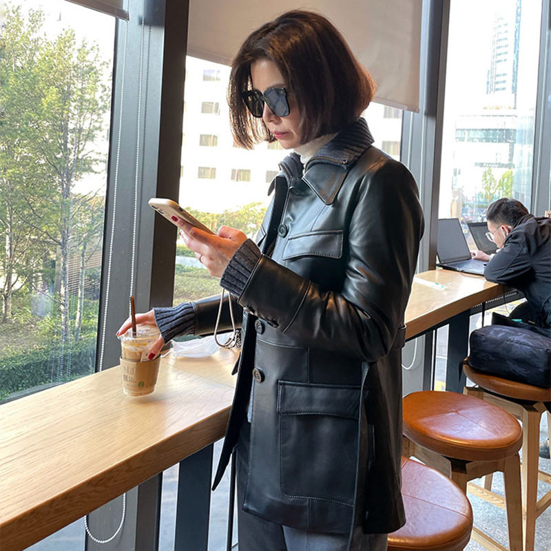 进口绵羊皮真皮皮衣女2025春新款年轻直筒修身皮外套小西装百搭