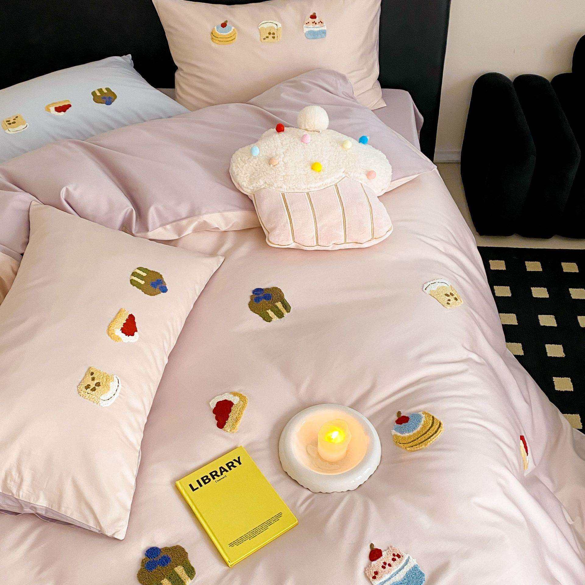 新款100S长绒棉毛巾绣圣诞树四件套纯棉床单被套全棉节日可爱儿童