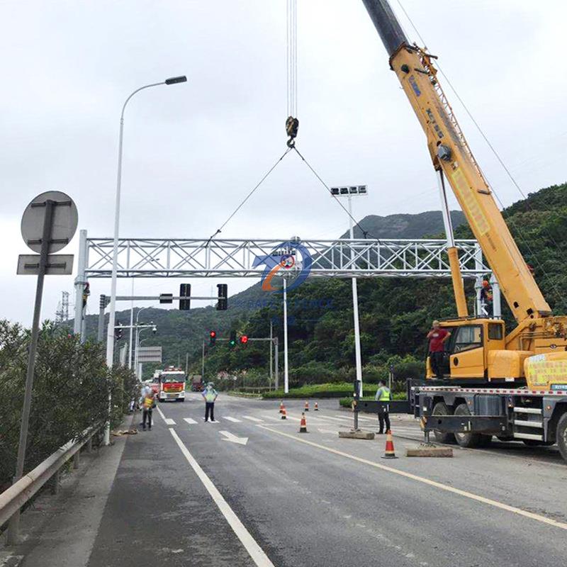 宁波众达公路限高杆防撞设施桥梁涵洞不锈钢龙门架送货安装