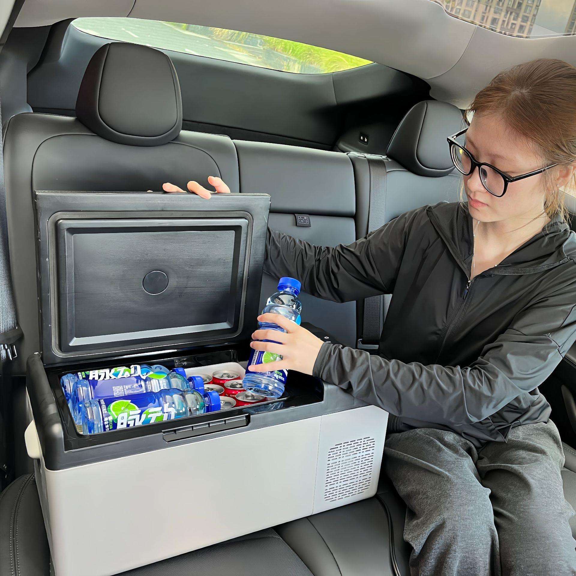 15升经济型压缩机车载冰箱车家两用露营箱户外保温箱便携式