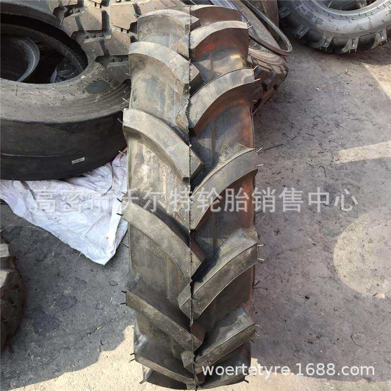 供应 拖拉机轮胎 13.6-24 人字花纹轮胎 14.9-24