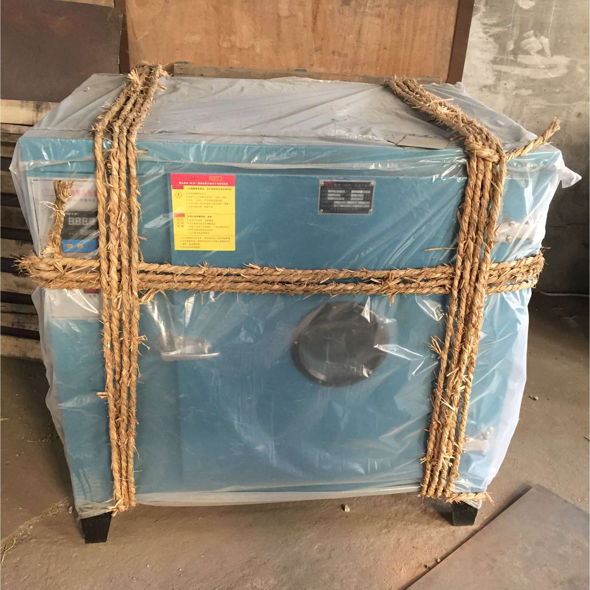 热风循环烘箱 焊剂烘干箱 烘箱工业烤箱101-1A 恒温鼓风干燥箱