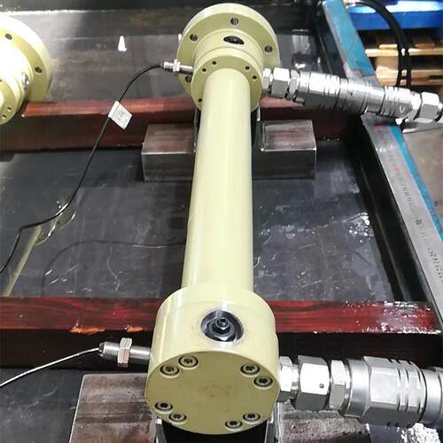 巴鲁夫电感式原理磁感应接近开关CDH1MF340 28-350液压缸