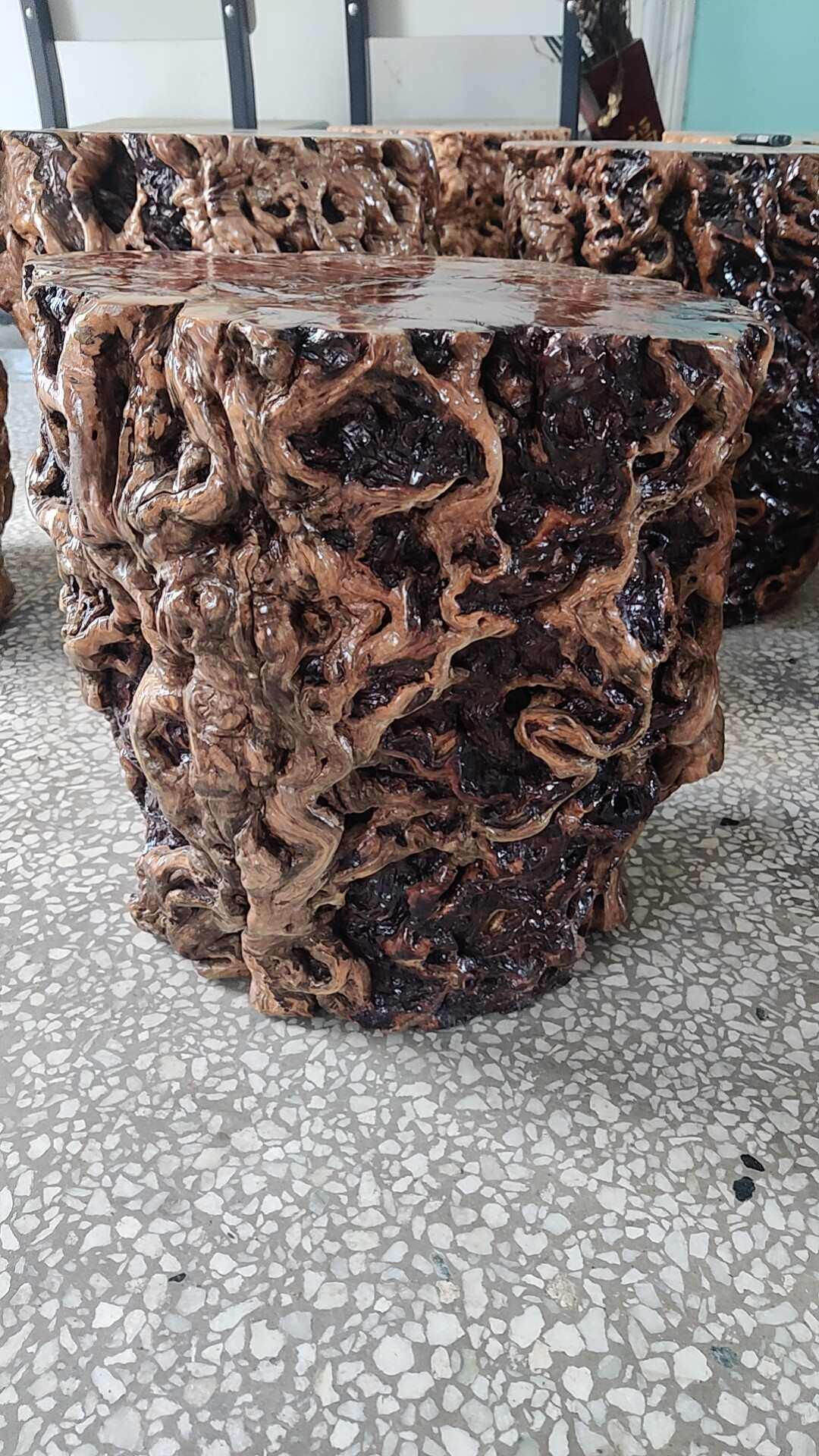 枣木实木根雕墩子茶台凳