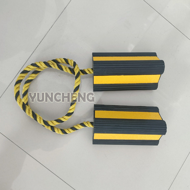 橡胶止轮块 橡胶轮档 限位器 橡胶挡车器 云程价格优惠