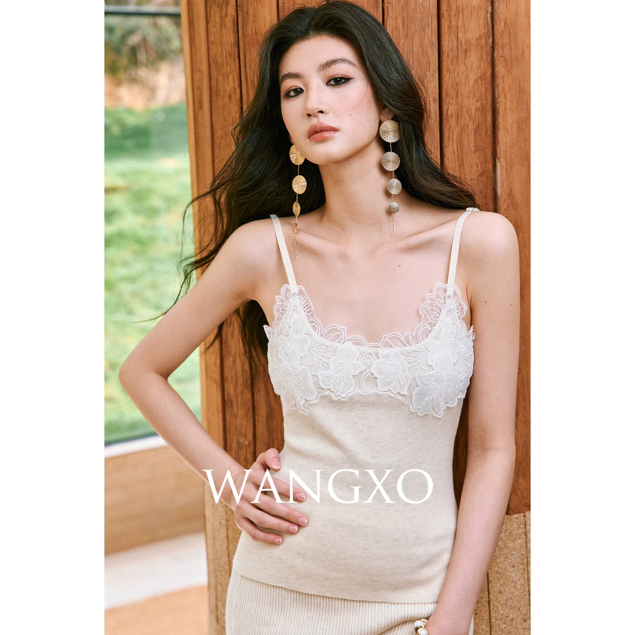 WANGXO|软糯羊毛坑条肌理|蕾丝花边修身吊带&包臀荷叶摆半裙