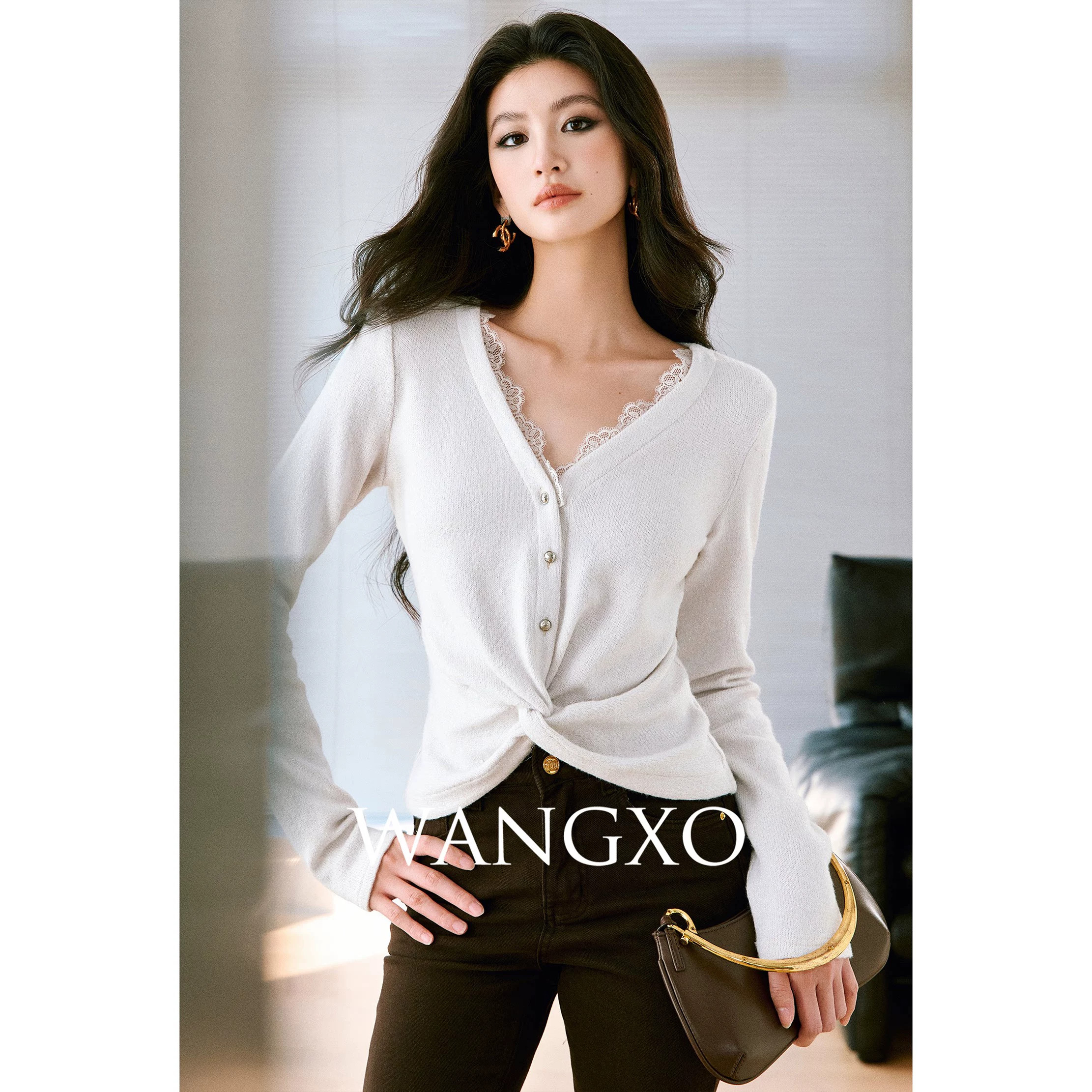 WANGXO|羊毛银丝针织|V领蕾丝交叉扭结设计感套头亮片针织衫上衣