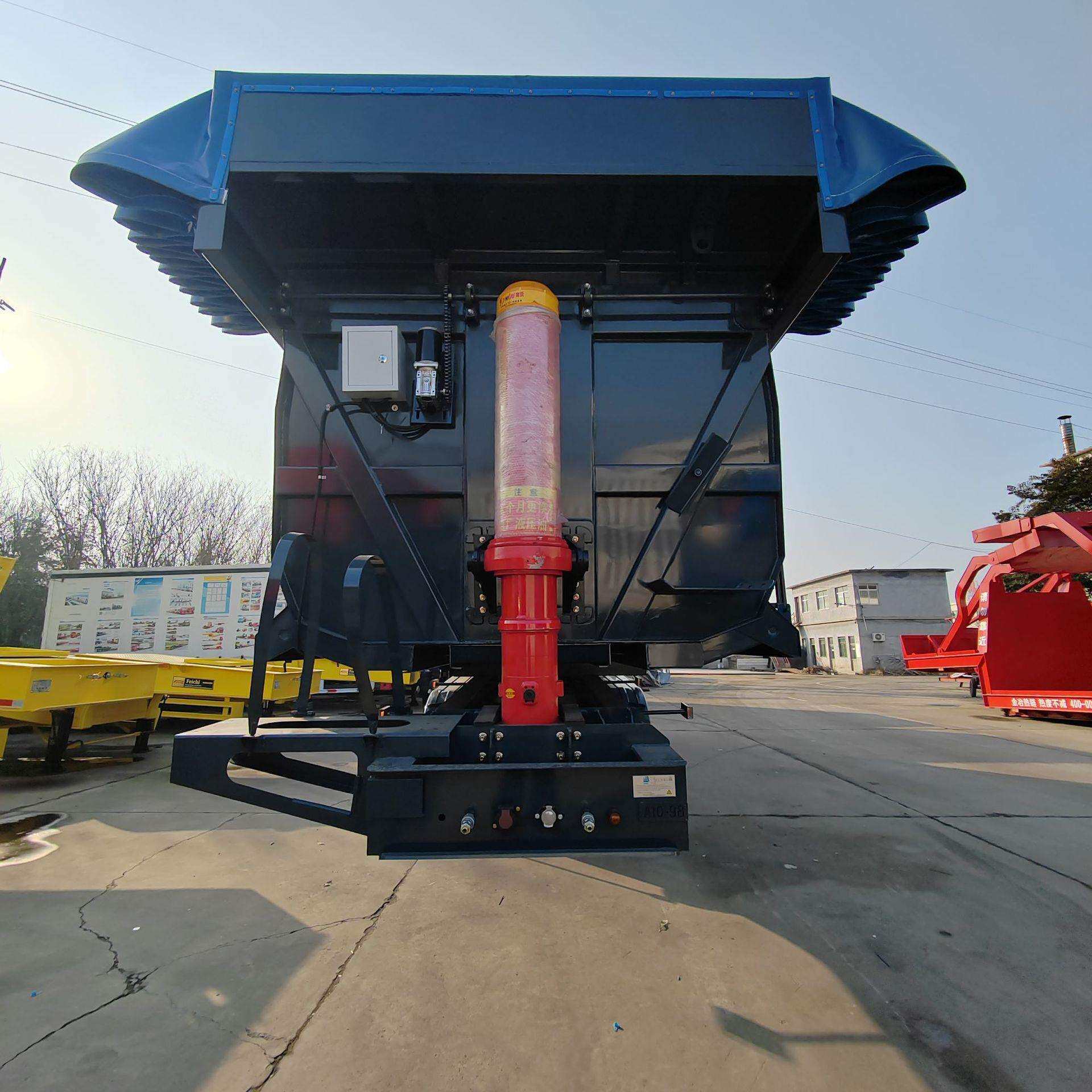 工厂跨境销售4轴60吨沙土碎石运输后翻半挂车10米液压油缸自卸车