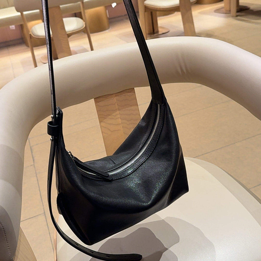 TANGFEEL2025新款牛皮饺子包女时尚百搭单肩斜挎腋下包植鞣皮简约