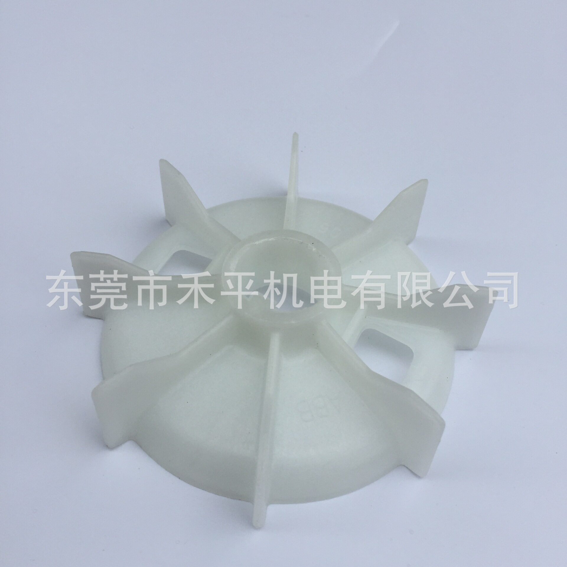 M2QA90L4A1.5KW4级卧式/立式电机风叶端盖ABB马达