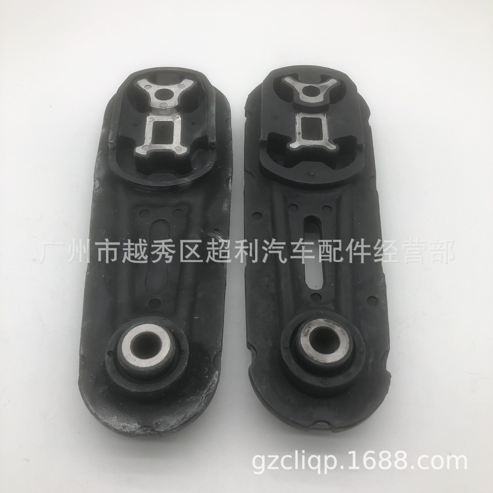 适用11360-1KA0A 11360-1KA0B C12 F15新颐达 新旗达后机脚胶