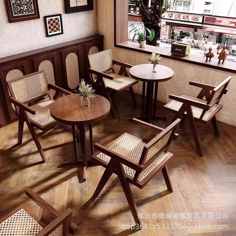 咖啡厅桌椅商用美式复古烘培甜品店桌子餐饮餐厅实木餐椅全实木