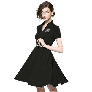 【限购一件体验价】奈昕让您穿着漂亮34945卍V型立领少女连衣裙