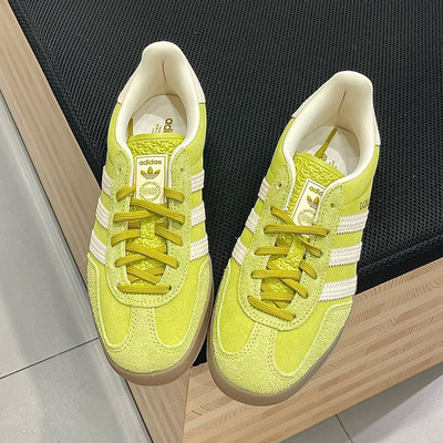 adidas阿迪达斯26新款男女情侣防滑低帮运动休闲板鞋KZ6951/6952