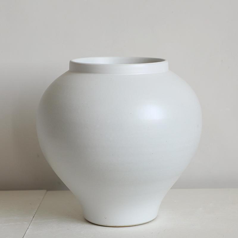 景德镇陶哑光白新中式剑山花器台面花插复古花瓶摆件果盘装饰品