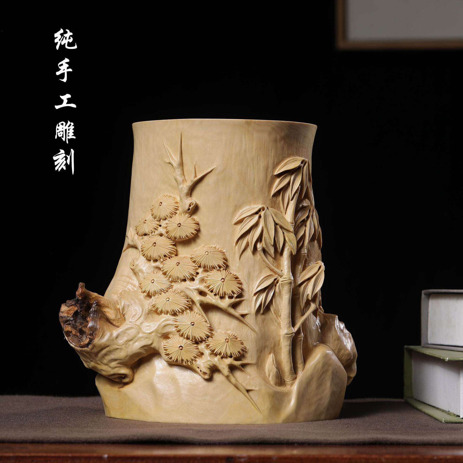 小叶黄杨木纯手工雕刻岁友三寒随形笔筒梅花年年有鱼办公装饰品