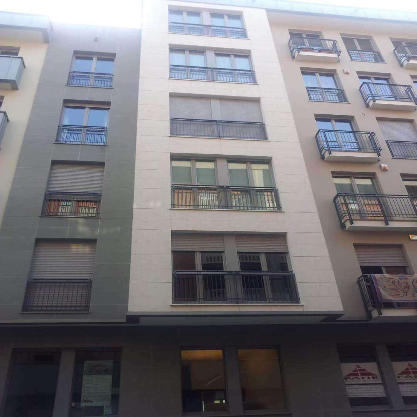 柏拉图米黄天然莱姆石外墙面砖 大理石石材地板全屋装修