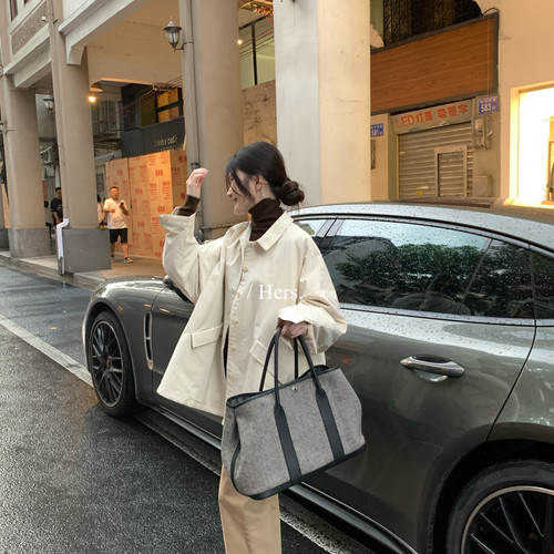 Hers-冬上新日系极简斗篷阔型调性夹棉风衣