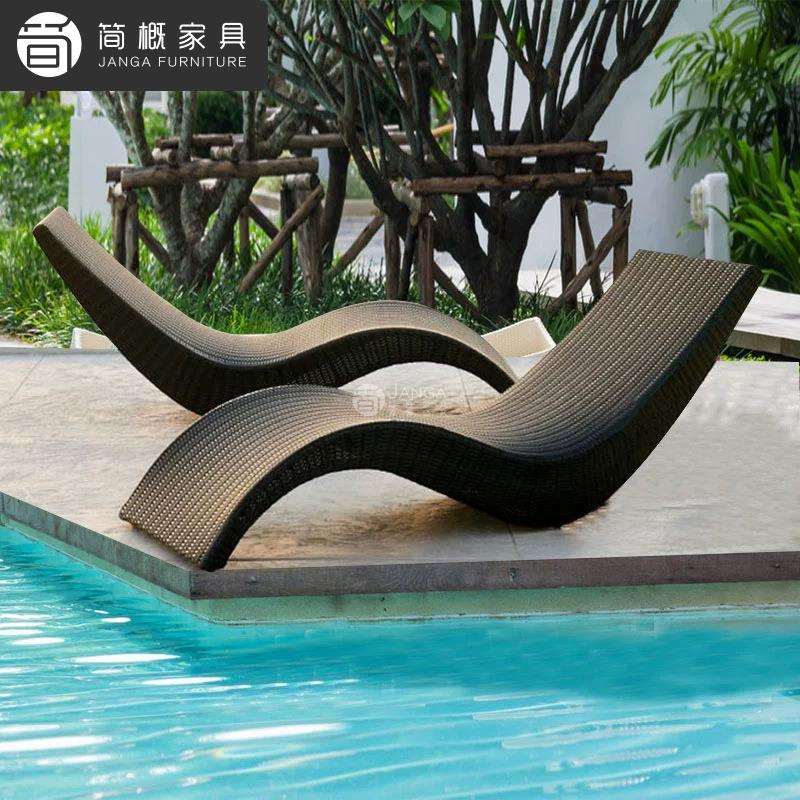 户外别墅泳池躺床花园庭院藤编躺椅沙发床酒店民宿露台日光浴躺椅