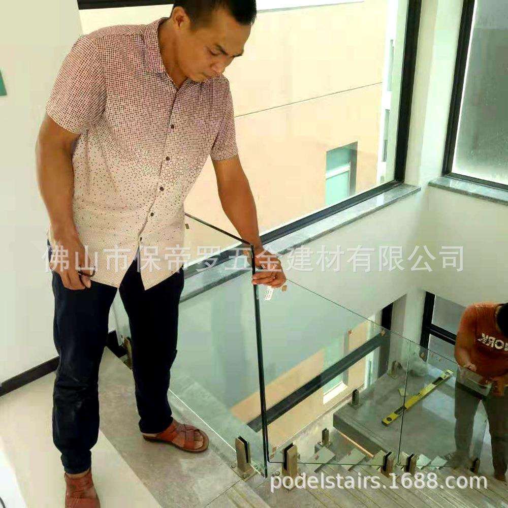 不锈钢楼梯玻璃扶手玻璃栏杆拉丝香槟金泳池立柱楼梯小柱