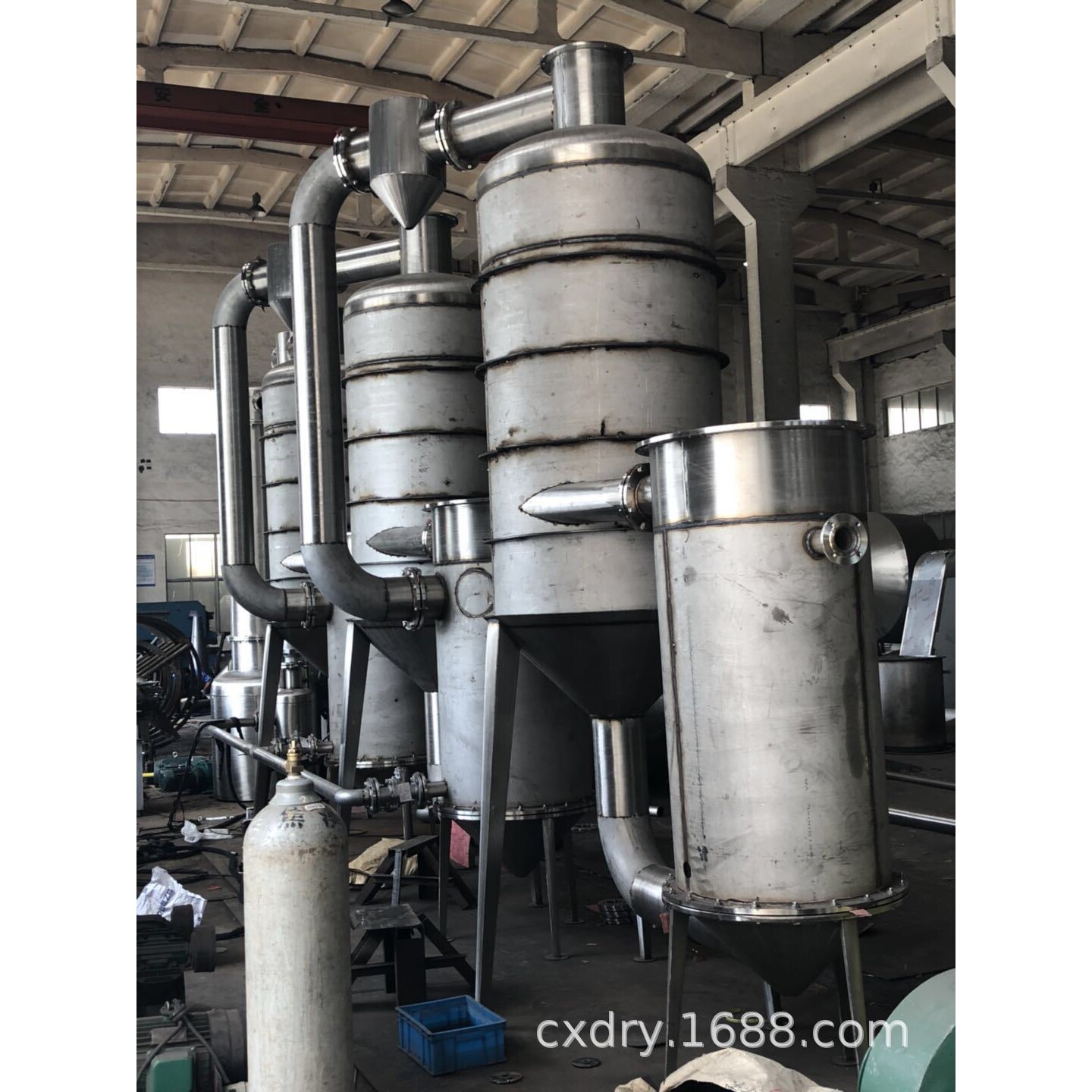 大连碳酸钠结晶蒸发器 盐酸蒸发器厂家 无机盐废水小型三效蒸发器