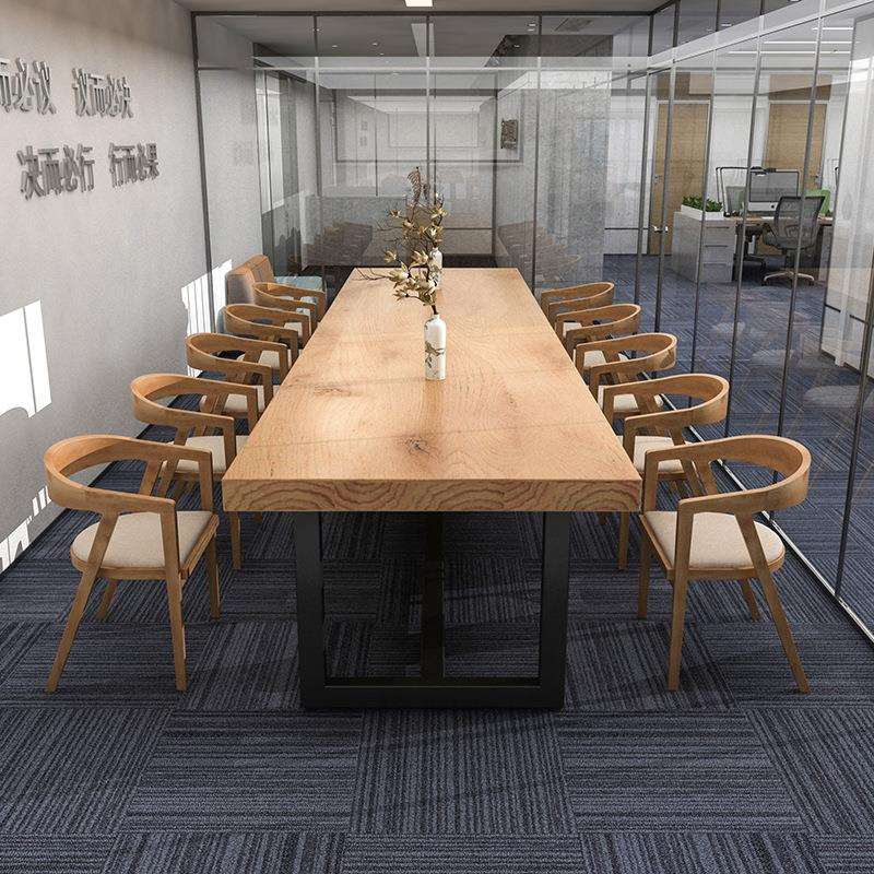 北欧实木办公桌椅组合 公司职员会议洽谈桌多人位铁艺长条桌