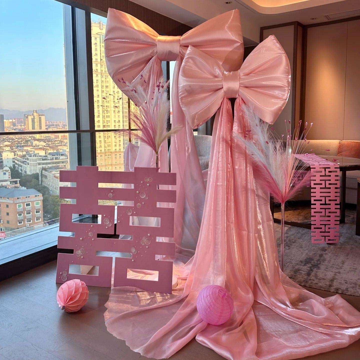 网红婚房布置巨型超大红丝绒蝴蝶结订结橱窗拍照道具婚礼节庆装饰