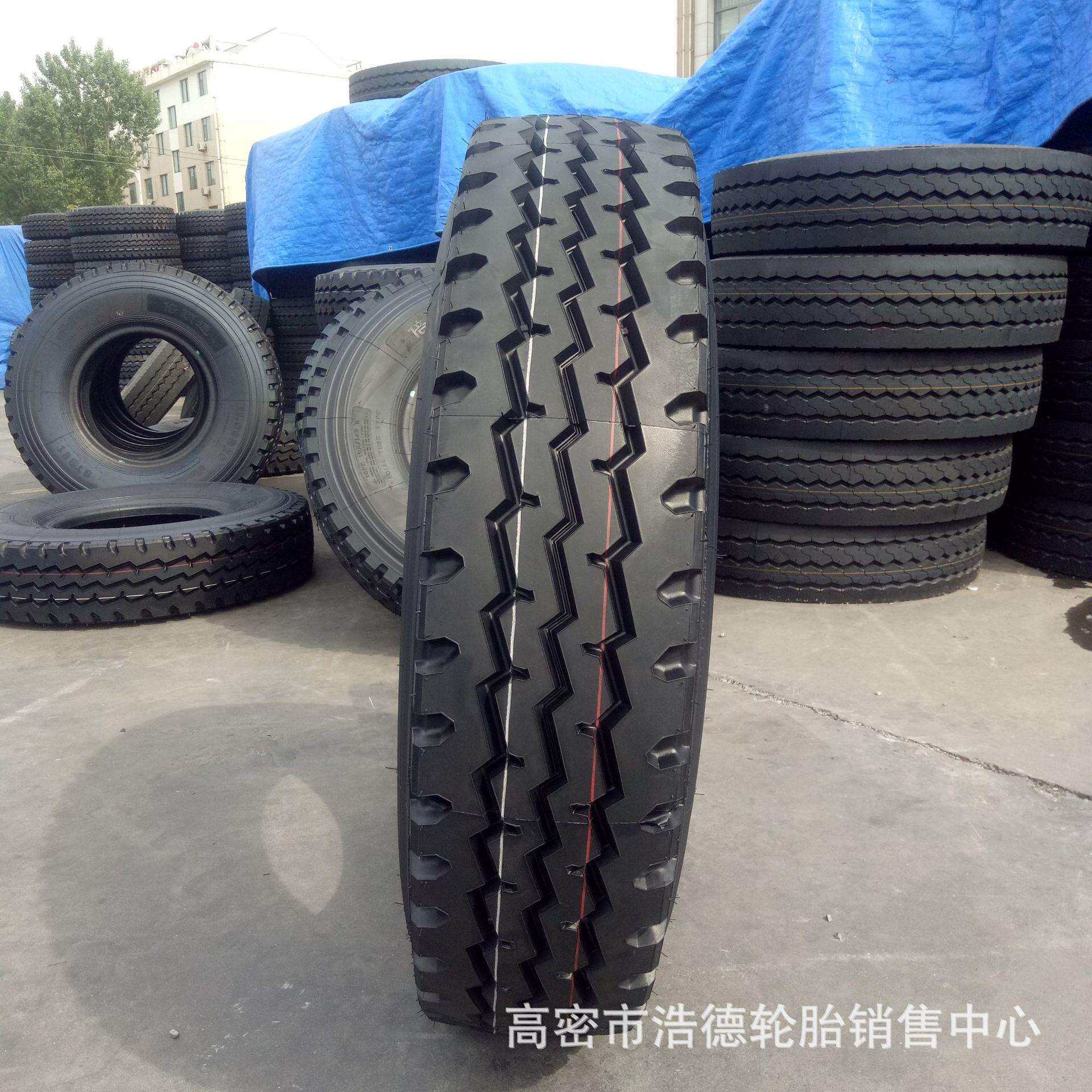 1200R24钢丝胎重载型卡车货车吊车轮胎出口耐磨1200-24厂家直销