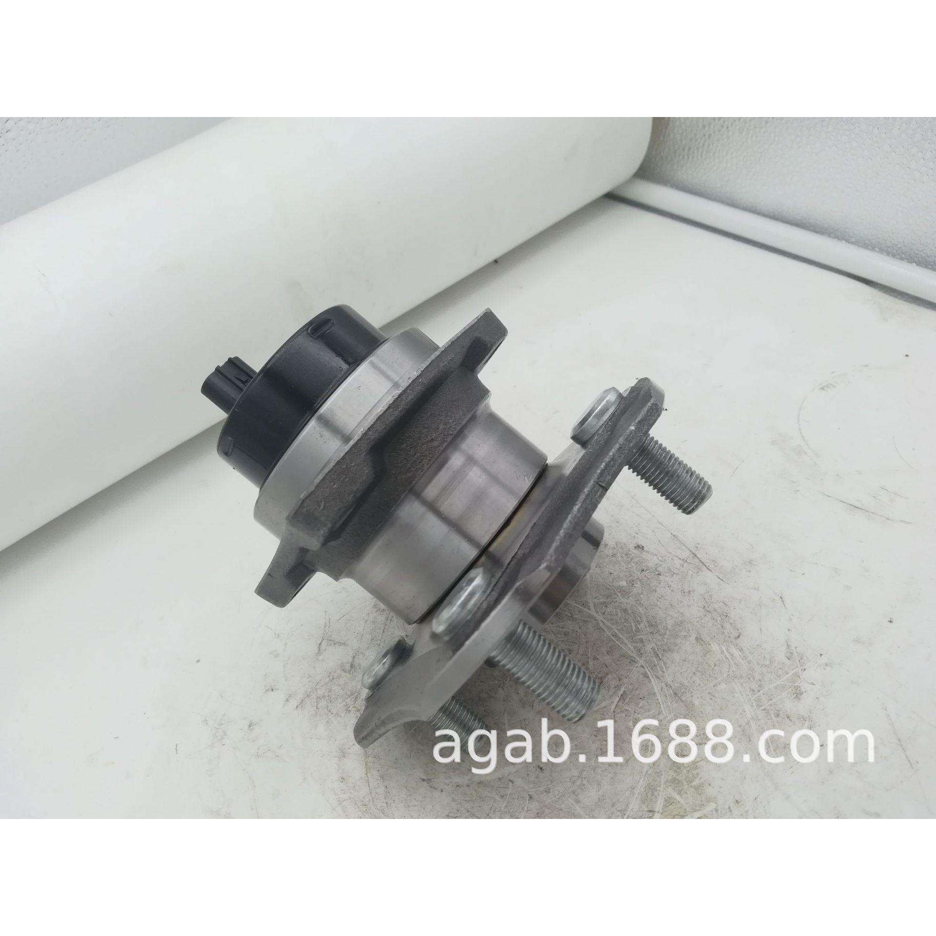 花冠ZZE122后轮轮毂轴承42450-02090/42450-12051/42410-12211