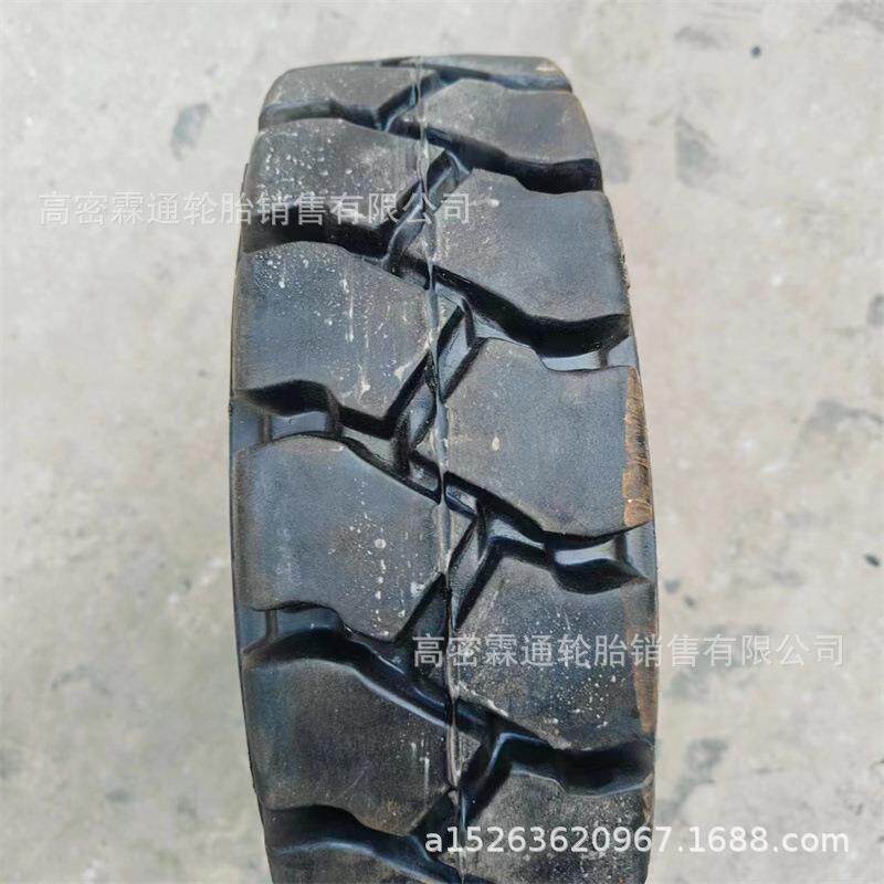 贵州前进旋转木马升降机15x4.5-8工业叉车NHS实心轮胎特殊实心轮