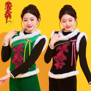 2026新款汉服女马甲秋冬季工作服大红色马卦复古改良中式加厚背心
