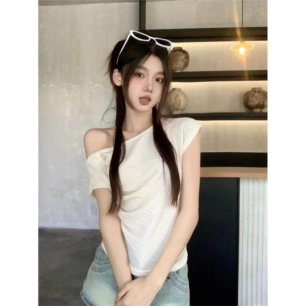 套装女夏季法式肌理感褶皱短袖t恤漏肩锁骨上衣+牛仔半身裙两件套