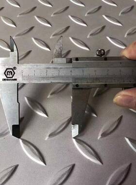 厂家201430304321316L317L310S2205不锈钢防滑花纹板