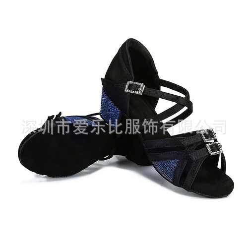 2026新款儿童专业拉丁舞鞋柔软舒适恰恰舞鞋广场交谊舞蹈厂家直销