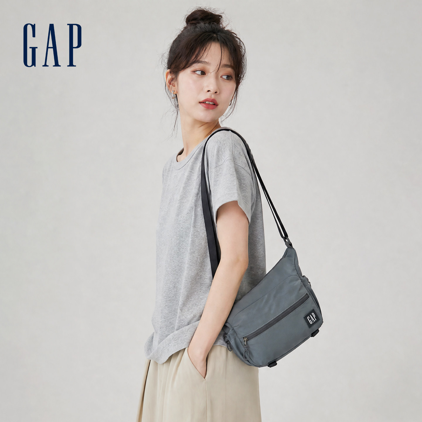 GAP寻觅山野小挎包斜挎包腰包