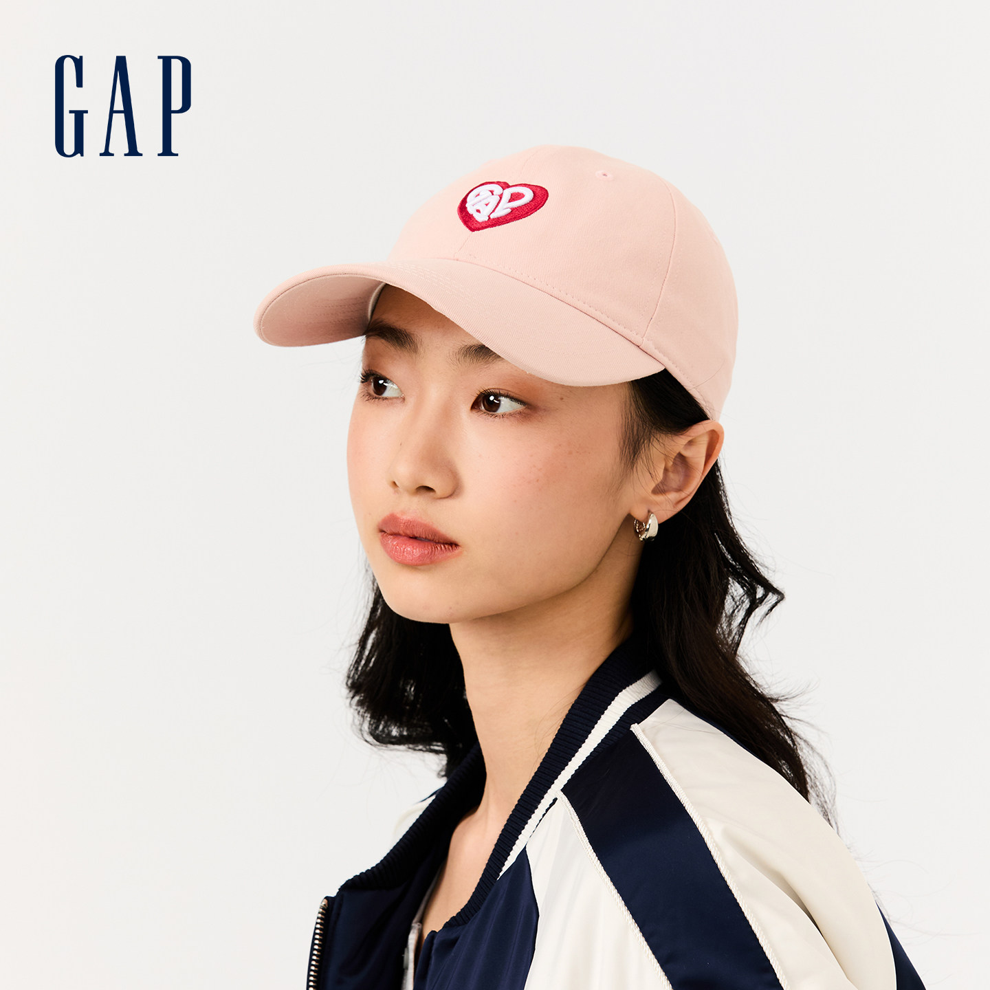 GAP刺绣爱心棒球帽2026新款春夏百搭简约男女款时尚遮阳鸭舌帽