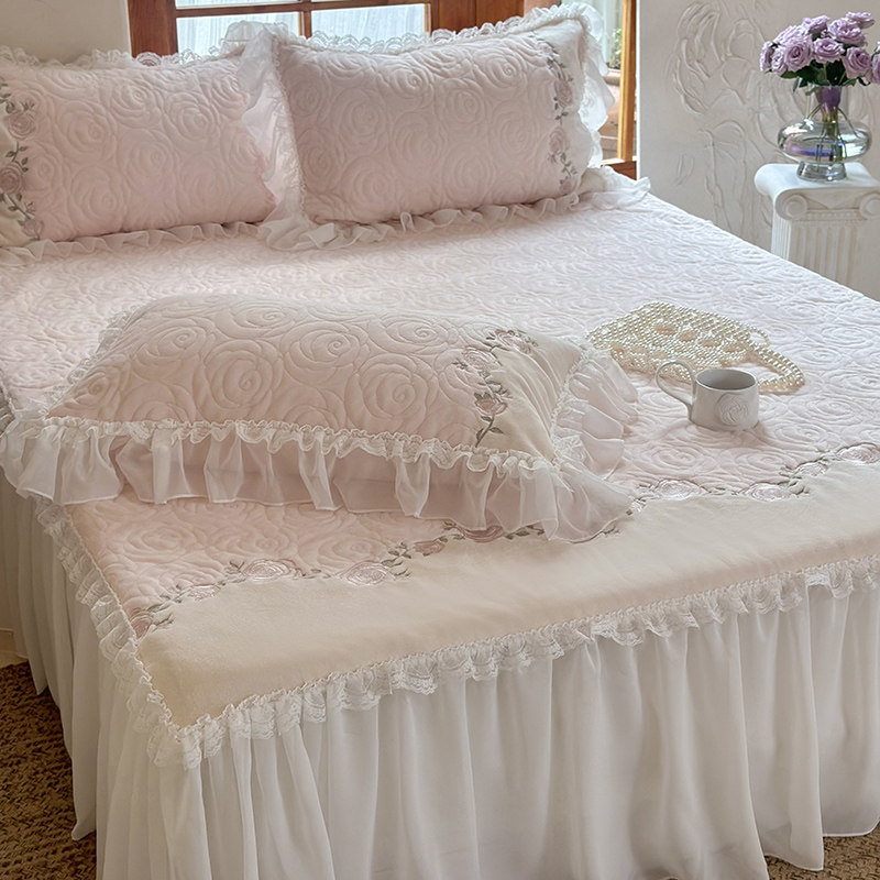 冬季法式加绒保暖床盖三件套蕾丝花边刺绣床裙款公主风床品