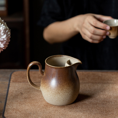 柴棕釉有容公道杯 中式复古陶瓷公道杯 办公家用分茶器分杯品茗