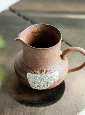 观策器隐老岩泥描银饕餮纹卓鼎公道杯分茶公杯茶道功夫茶具匀茶海