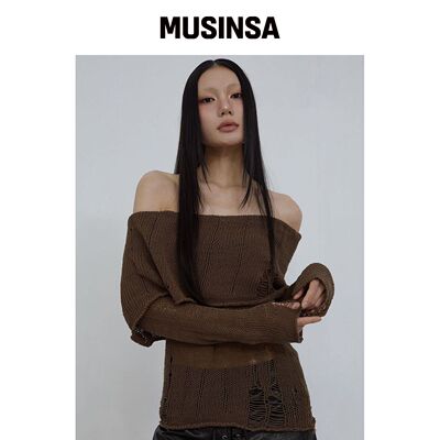 UOUSOO DISTRESSED OFF-SHOULDER TOP_ BROWN韩国官网直邮进口