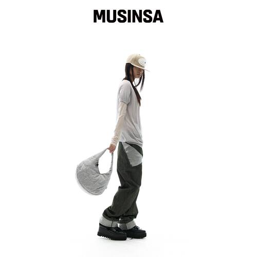 OJOS 星星绗缝羽绒包 / 灰色 MUSINSA韩国直邮官方正品